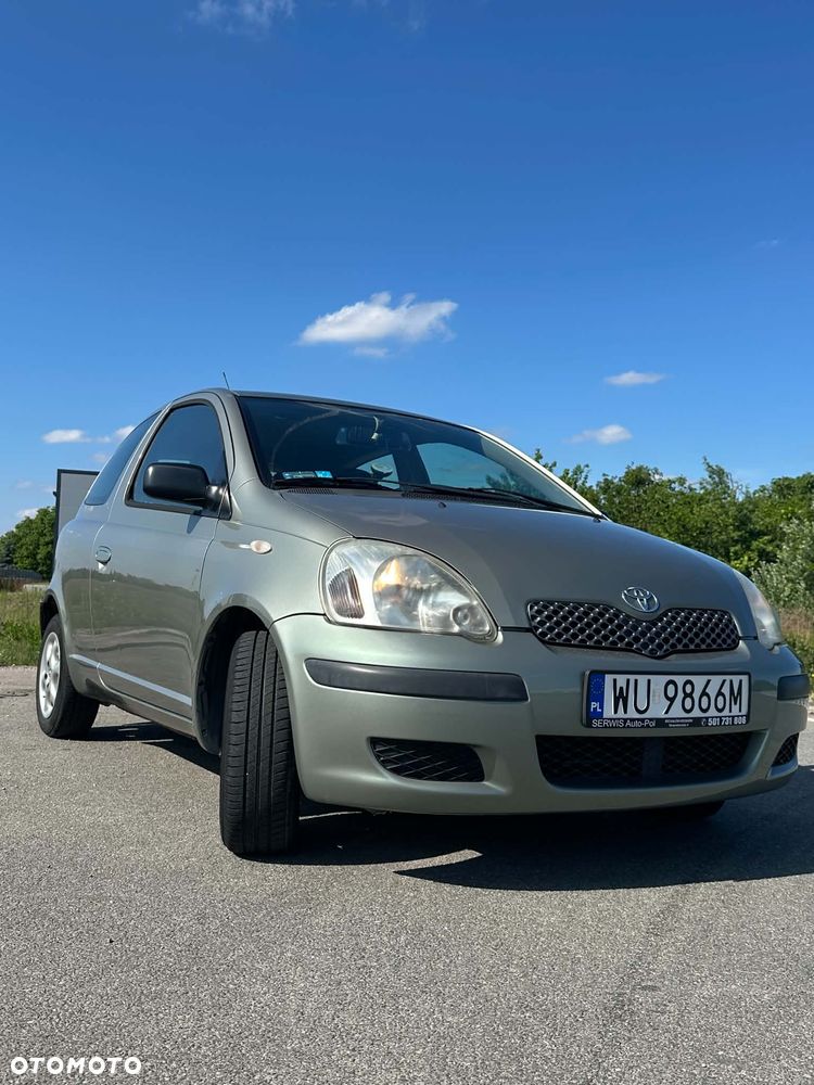 Toyota Yaris 1.0 Base - 3
