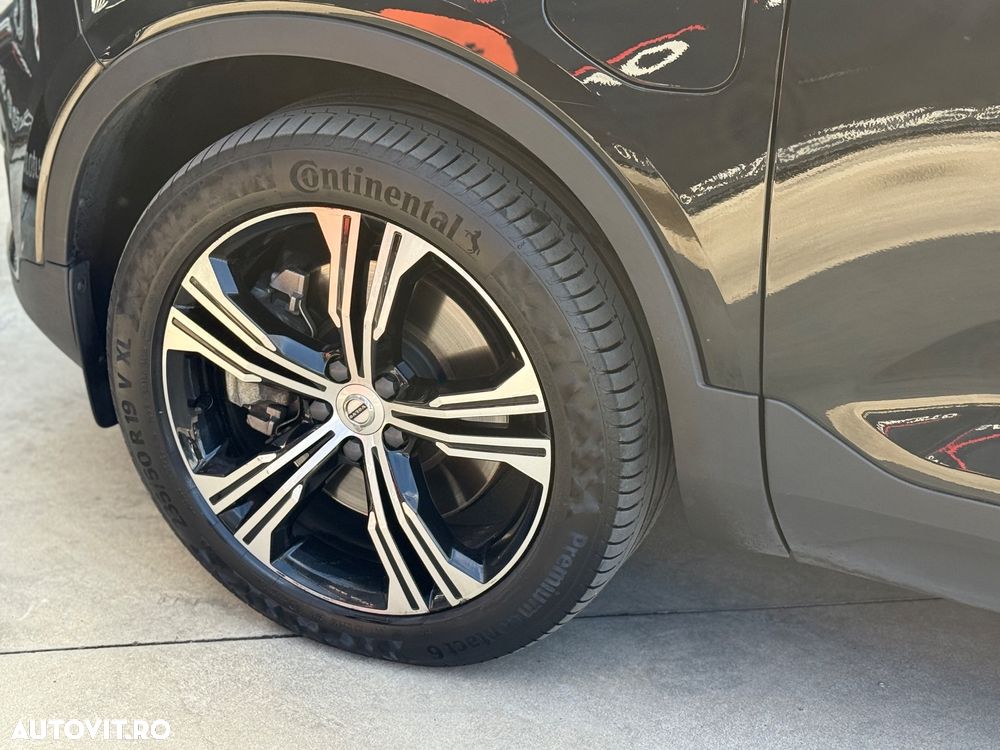 Volvo XC 40 T4 Recharge DKG Essential - 29