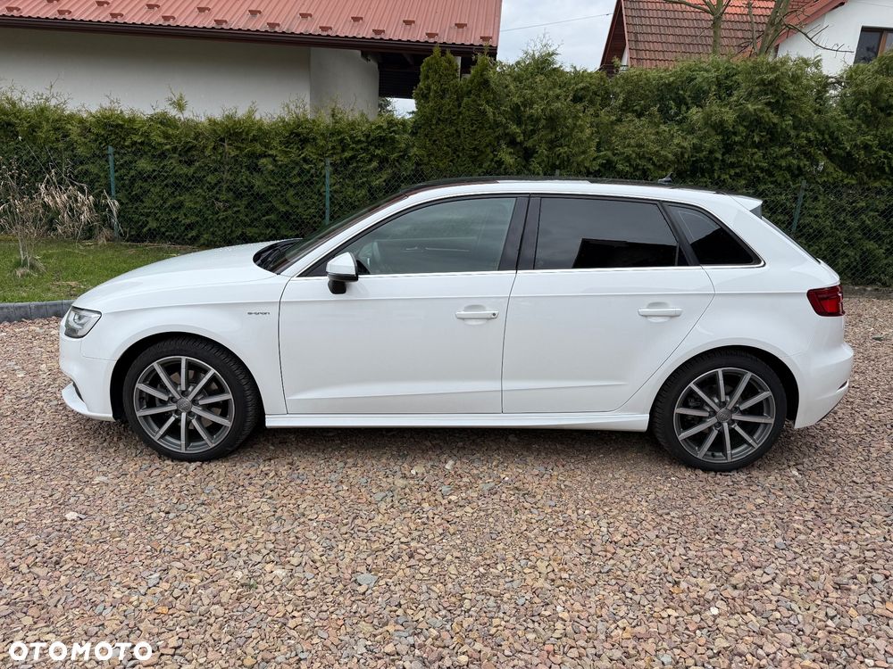 Audi A3 Sportback 1.4 TFSI e-tron Sport S tronic - 4