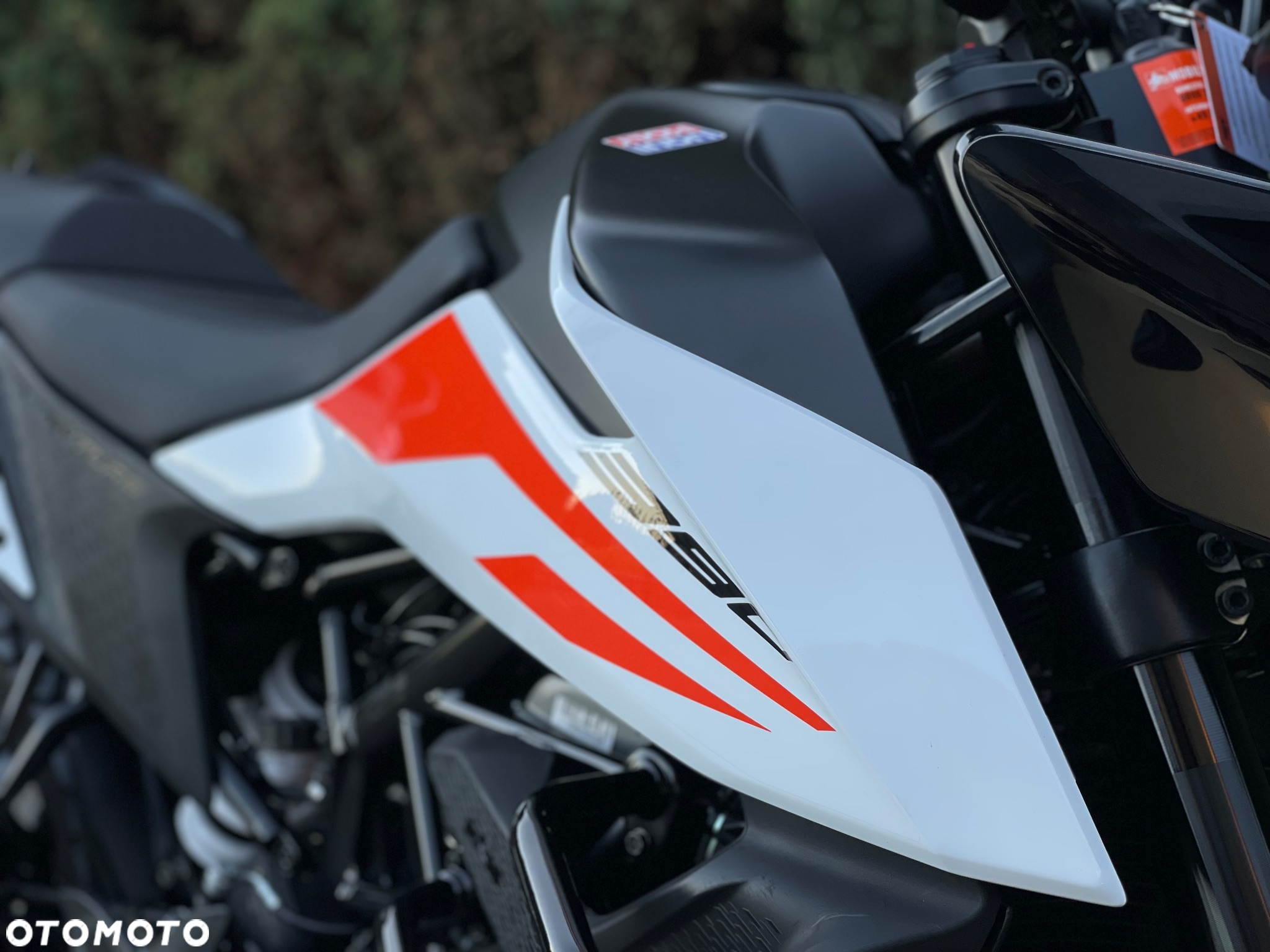 KTM Adventure - 17