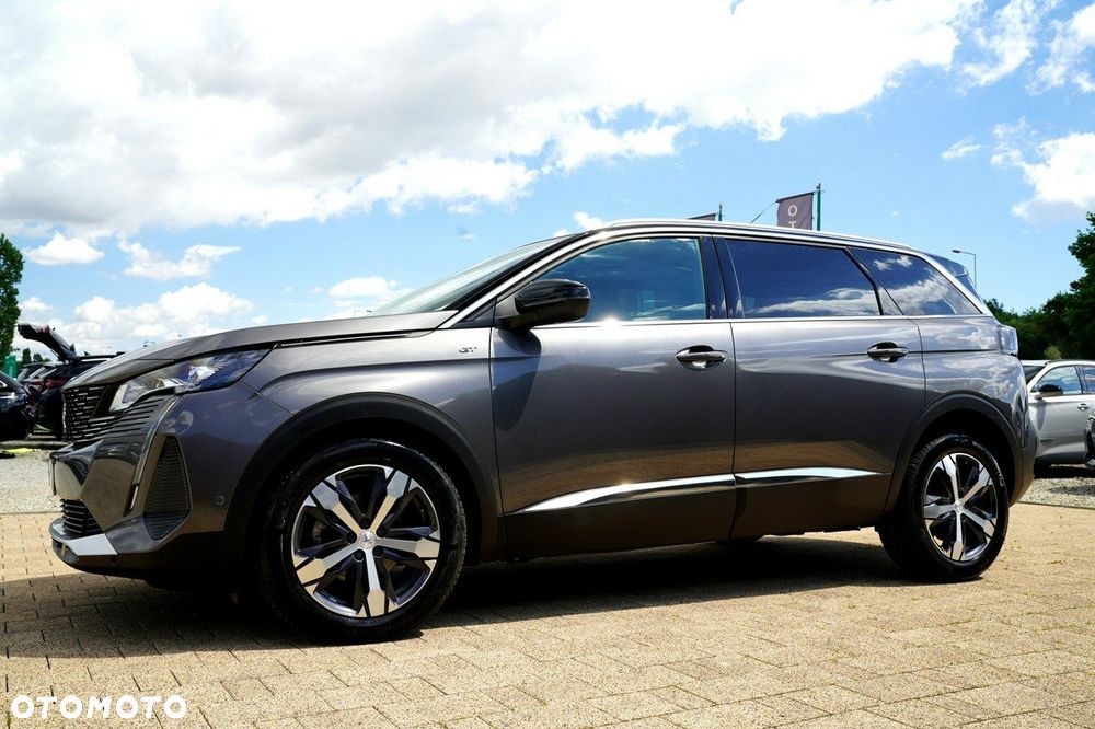 Peugeot 5008 - 8