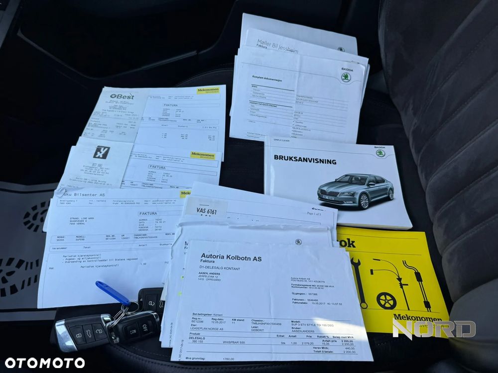 Skoda Superb 2.0 TDI DSG Style - 35