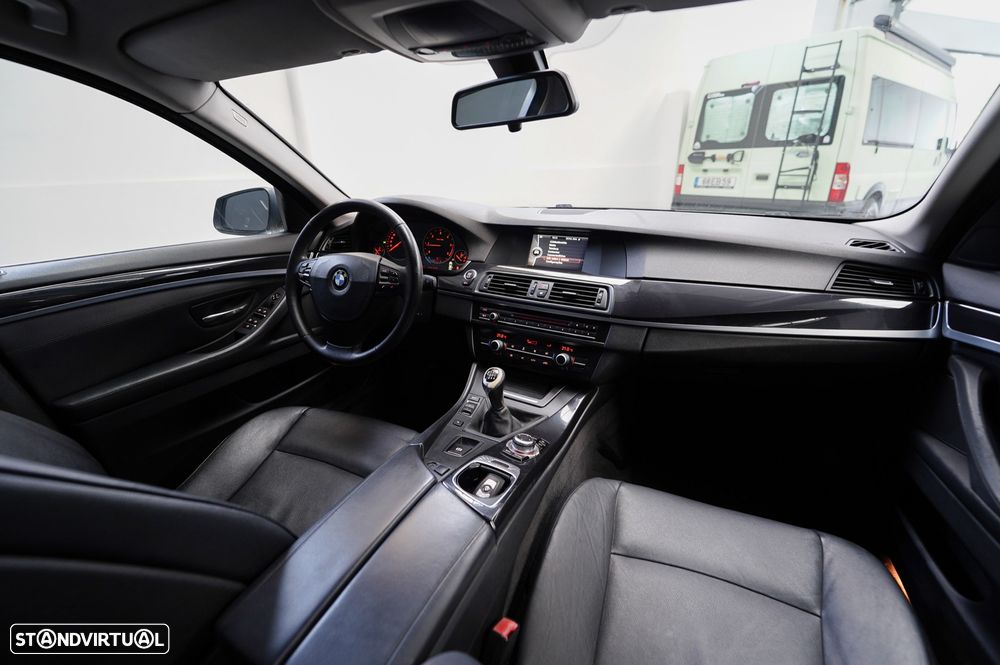 BMW 520 d EfficientDynamics - 18