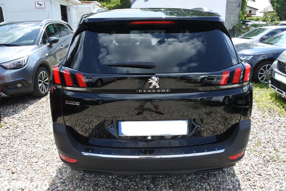 Peugeot 5008 PureTech 130 EAT8 Stop & Start Allure Pack - 5