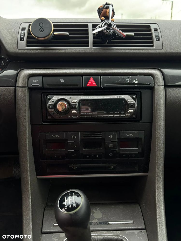 Audi A4 Avant 1.8T Quattro - 17