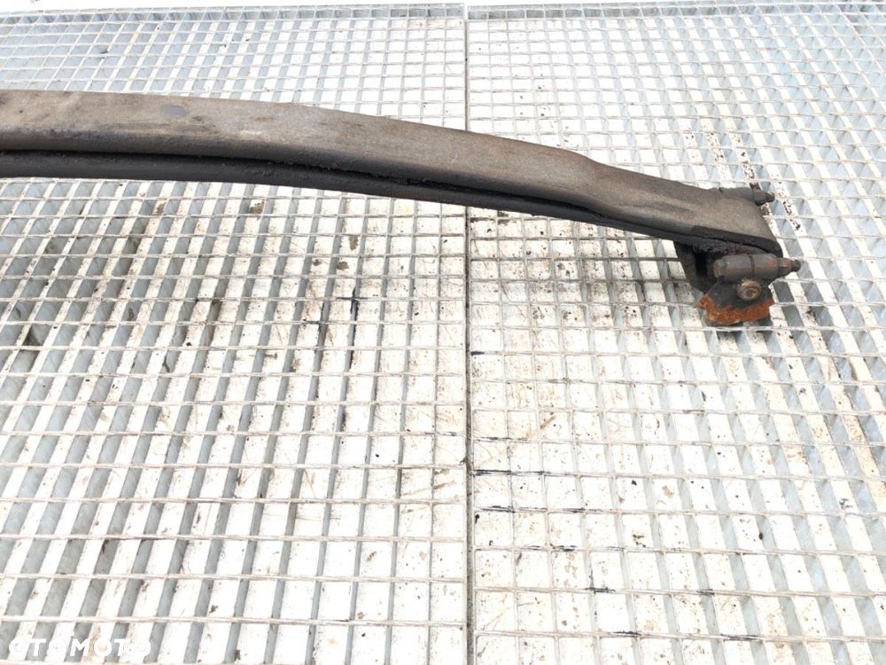 RESOR PRAWY PRZÓD SCANIA P,G,R,T - series 2003 - 2022 R 380 279 kW [380 KM] 4x2 2004 1377666 - 2