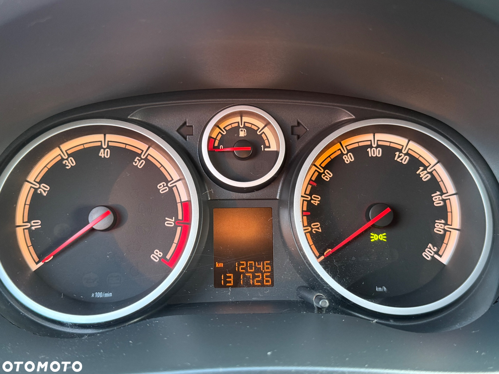 Opel Corsa - 11