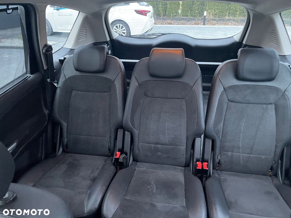 Ford S-Max 2.5 Titanium - 19