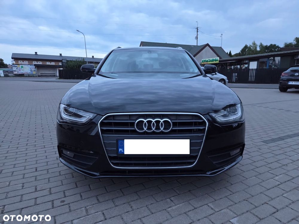 Audi A4 Avant 1.8 TFSI S line Sportpaket - 2
