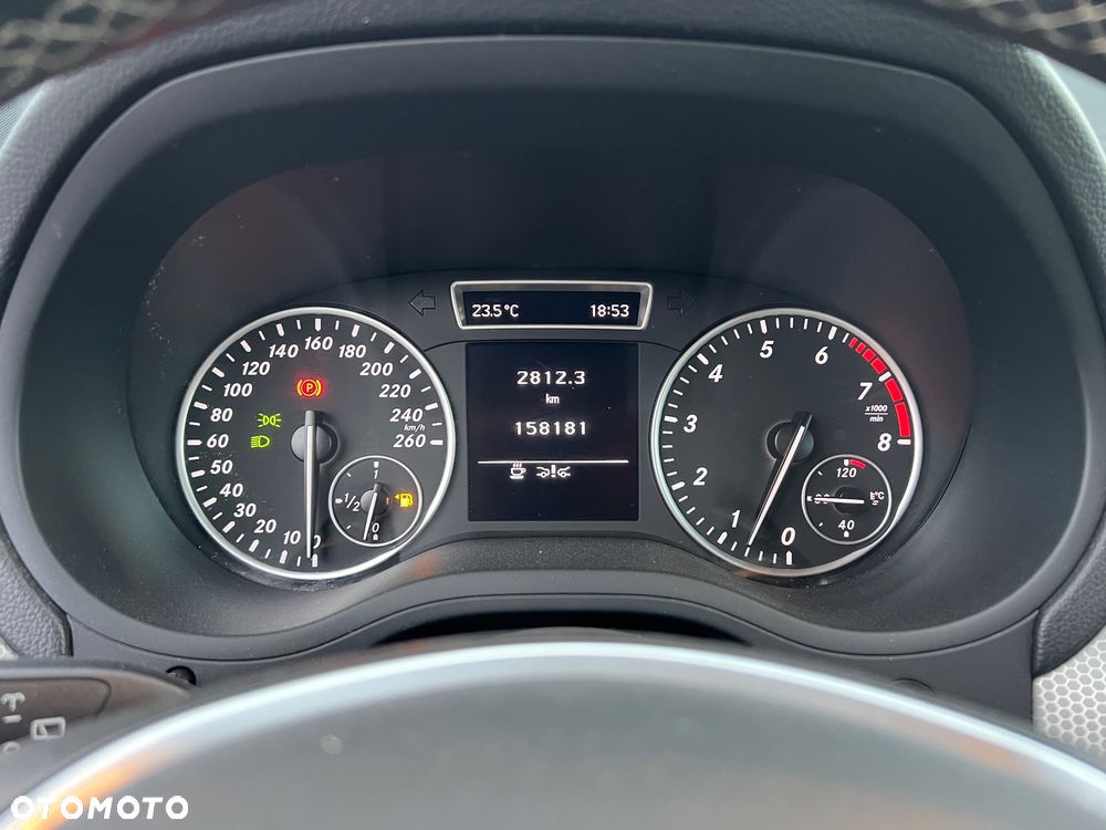 Mercedes-Benz Klasa B 200 (BlueEFFICIENCY) - 16
