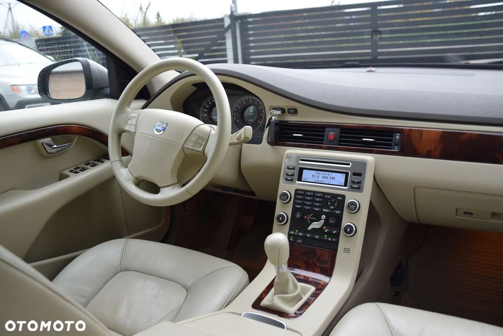 Volvo S80 2.5T Momentum - 28