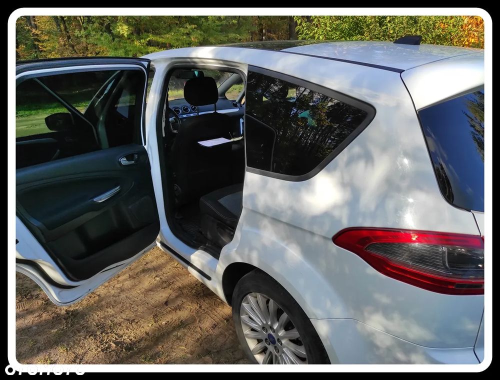 Ford S-Max 2.0 TDCi Titanium - 21