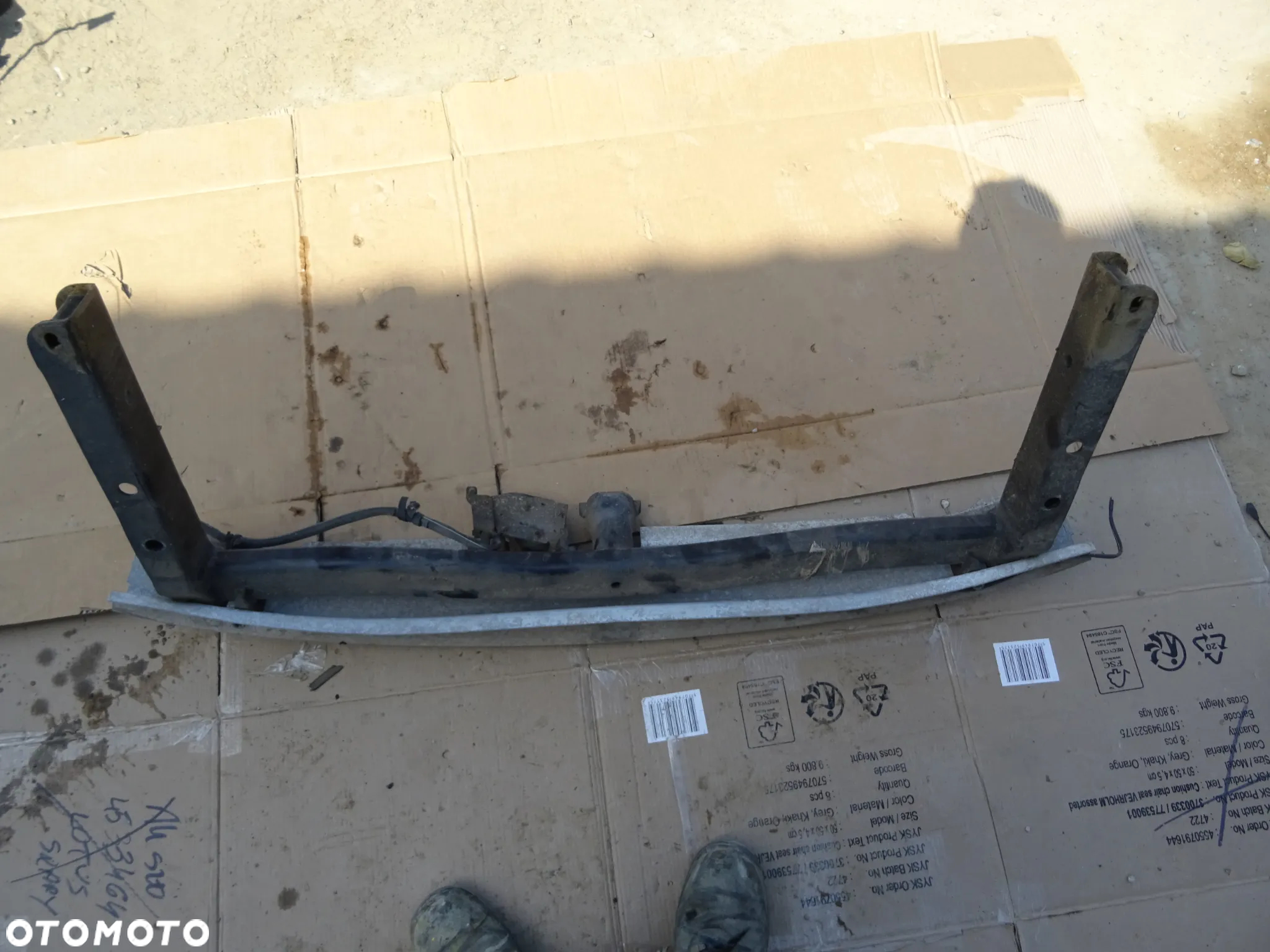 Belka Pod Hak Holowniczy Audi A6 C5 Kombi - 2