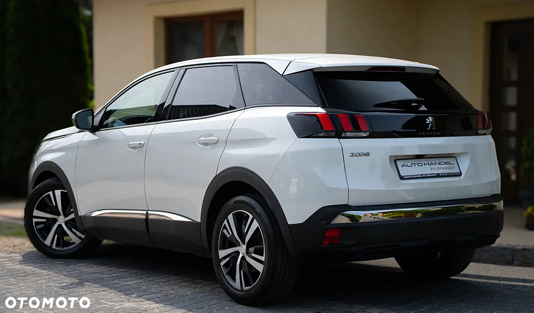 Peugeot 3008 1.5 BlueHDi Allure Pack S&S - 22