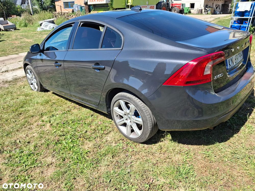 Volvo S60 D3 Momentum - 11