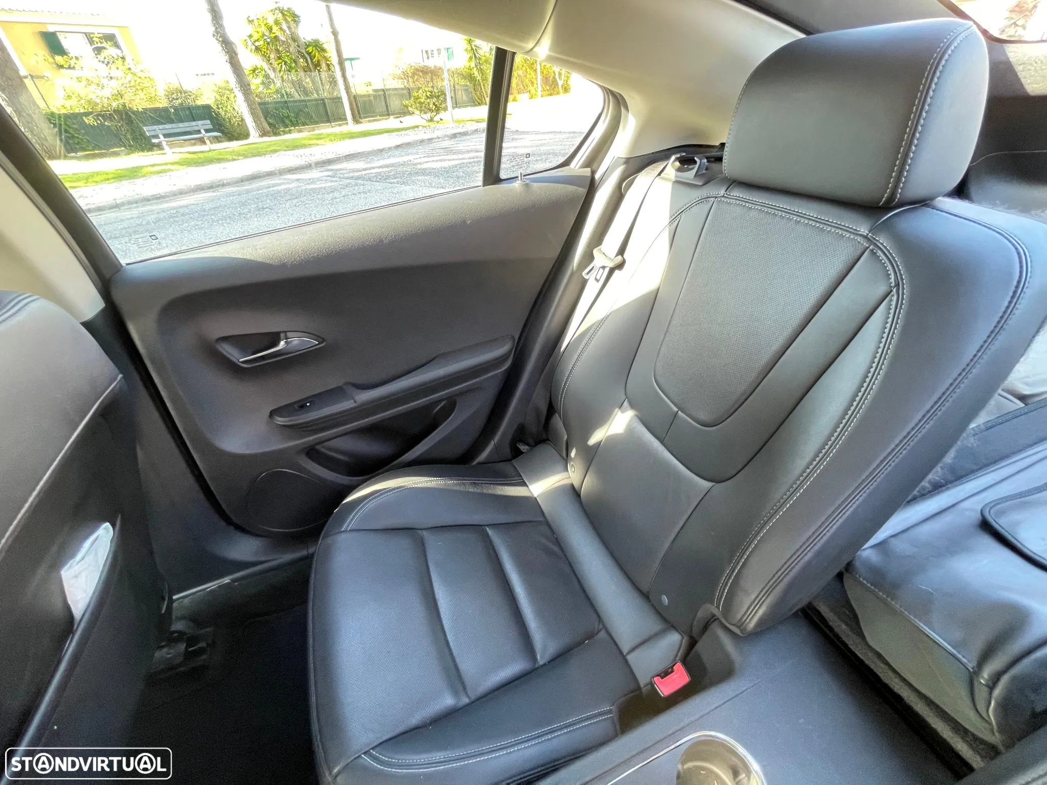 Opel Ampera - 23