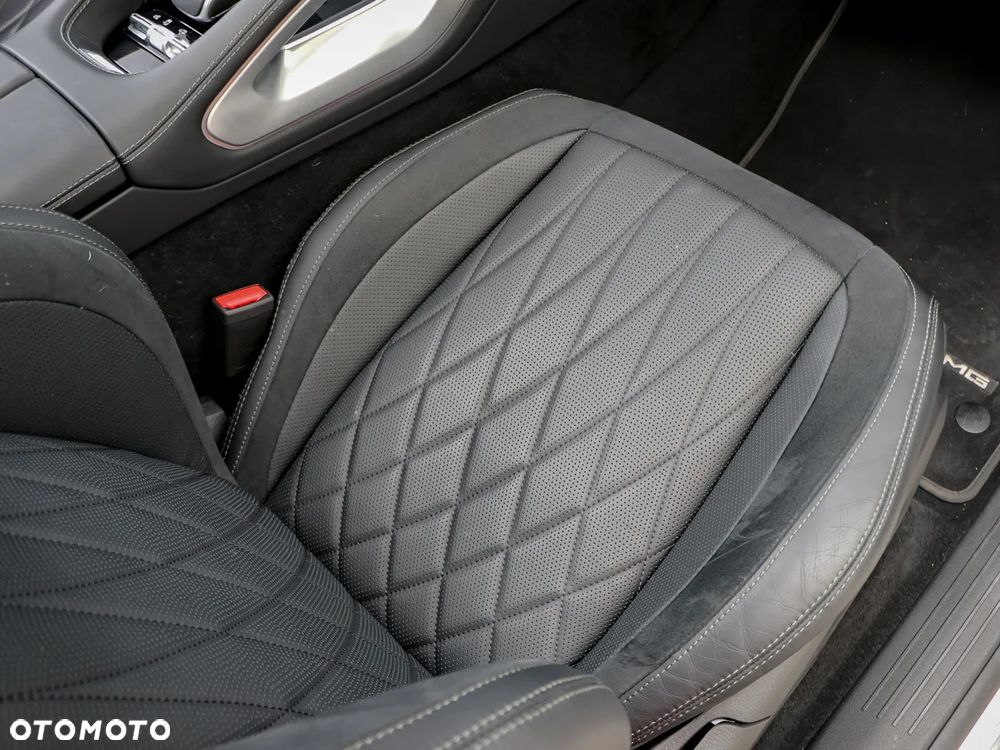 Mercedes-Benz GLS AMG 63 4-Matic+ - 32