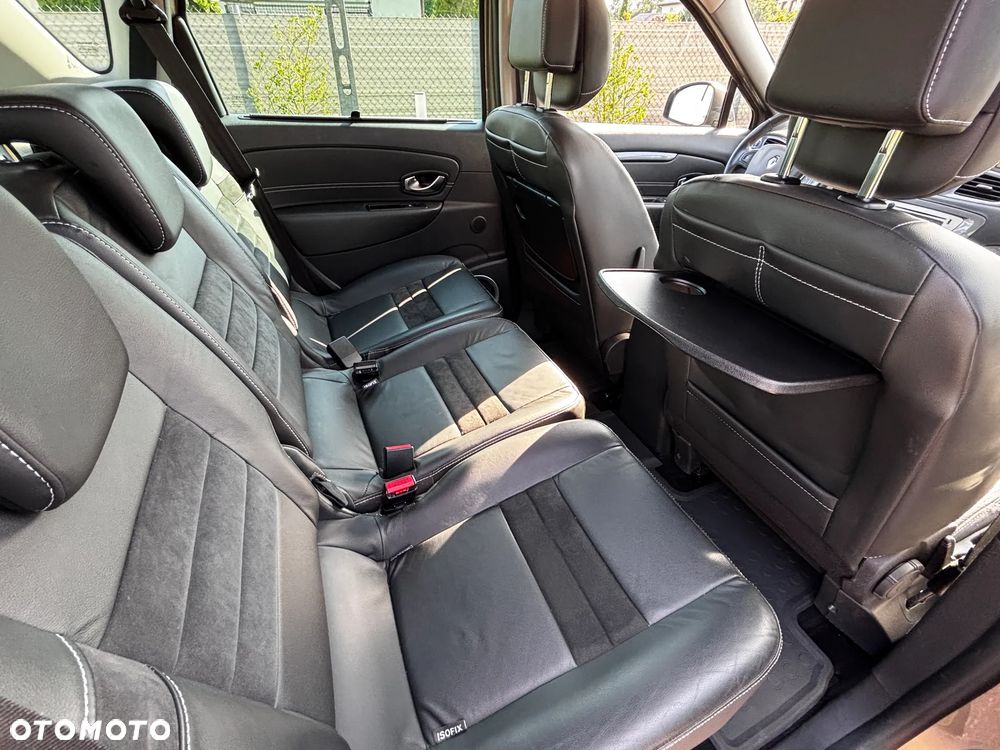 Renault Scenic Energy TCe 130 S&S Bose Edition - 17