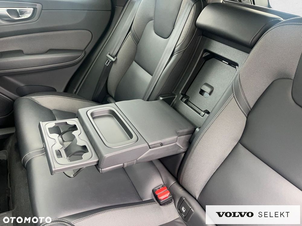 Volvo XC 60 - 18