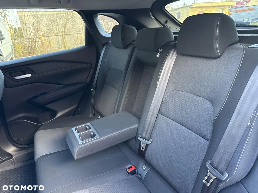 Nissan Qashqai 1.3 DIG-T MHEV N-Connecta Xtronic - 18