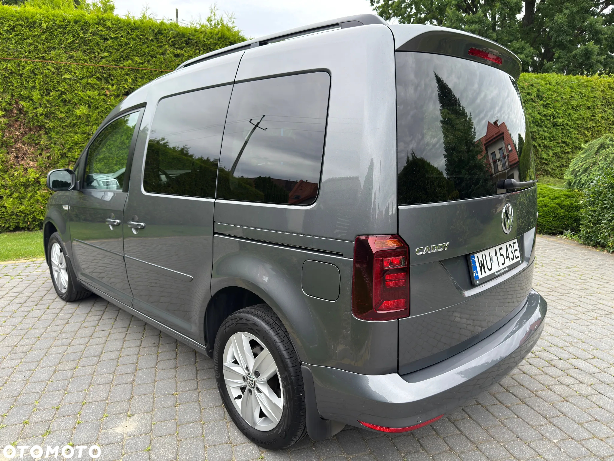 Volkswagen Caddy 2.0 TDI Comfortline DSG - 5