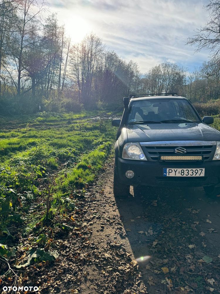 Suzuki Grand Vitara 2.7 V6 - 7