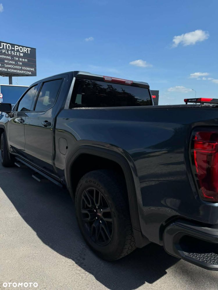 GMC Sierra - 7