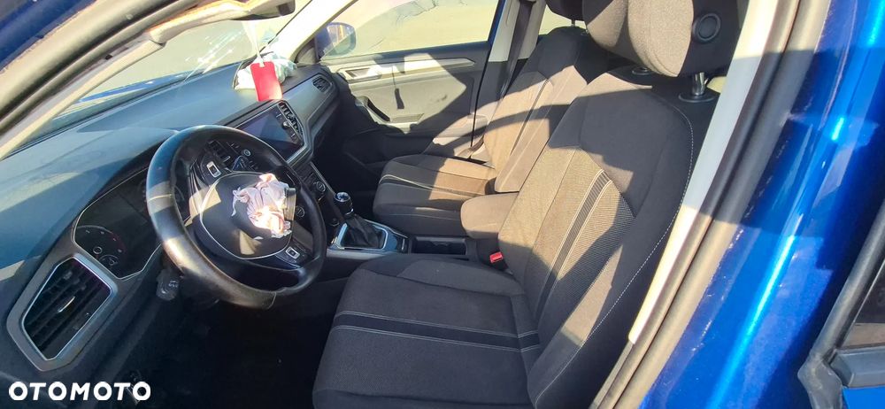 Volkswagen T-Roc - 24