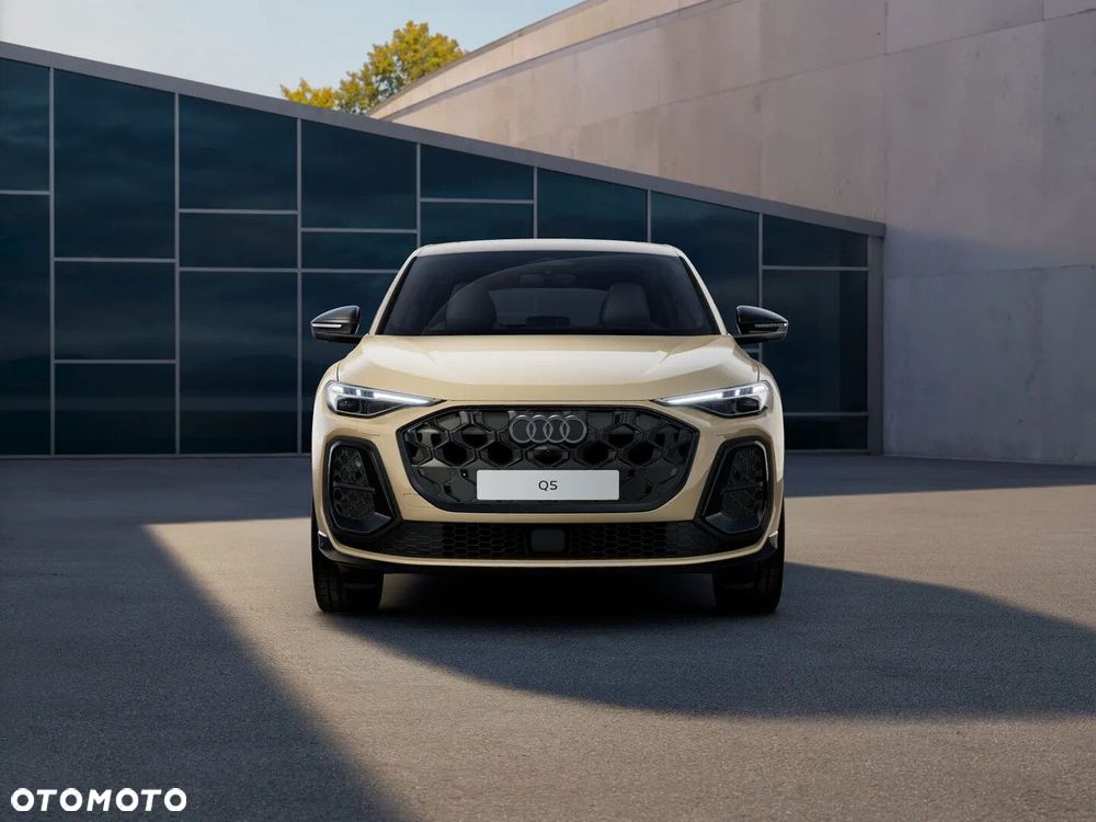Audi Q5 Sportback - 5