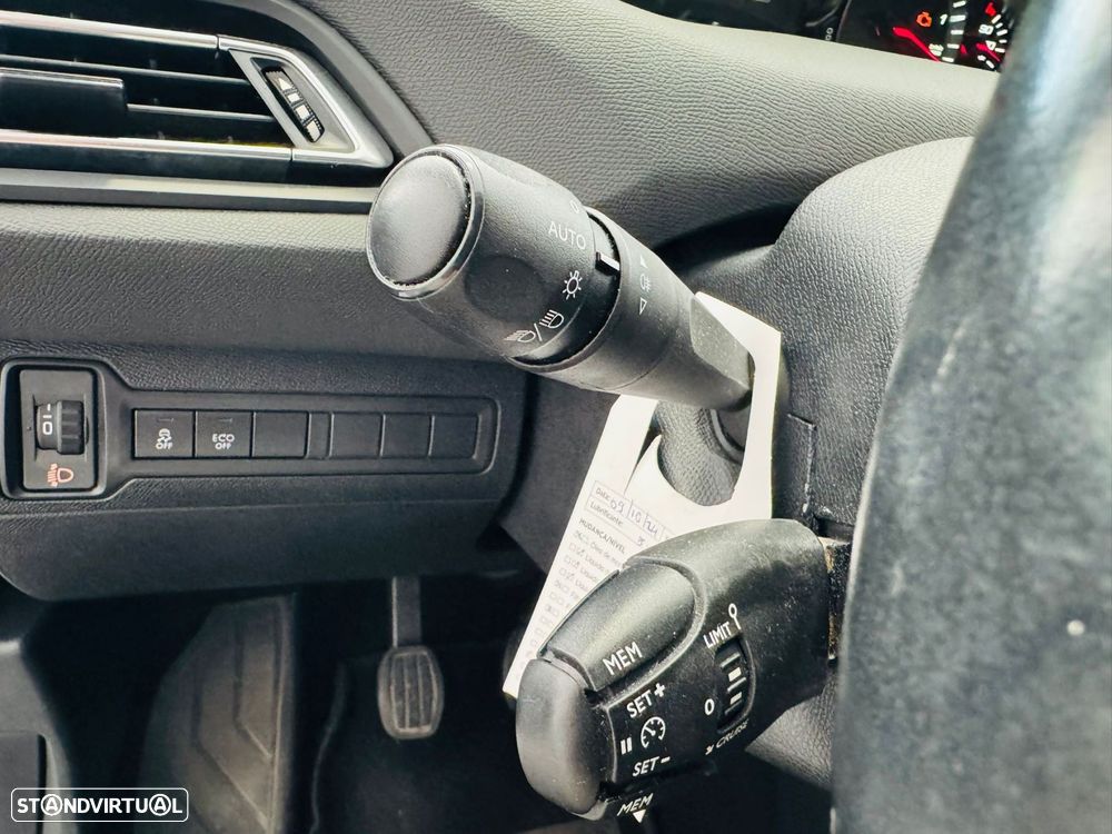 Peugeot 308 1.6 BlueHDi Style - 17
