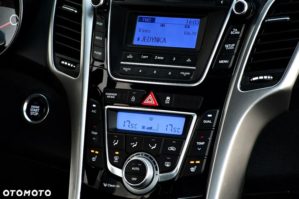 Hyundai i30 1.6 CRDi Premium - 27