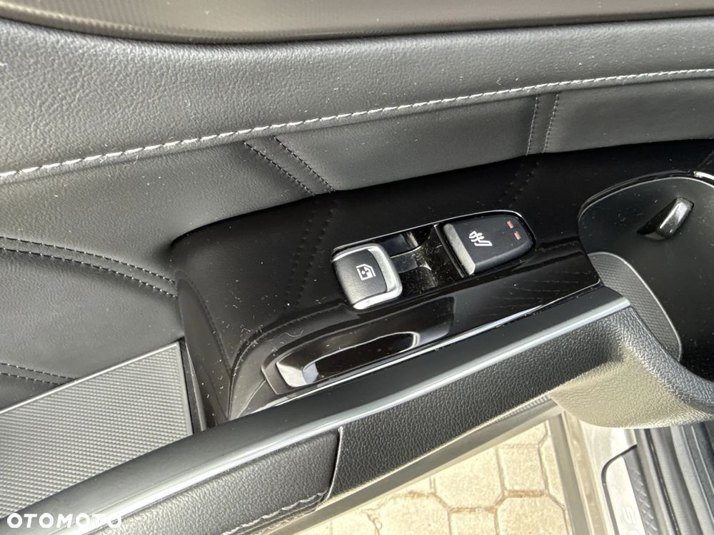 Kia Sorento 1.6 T-GDI HEV Prestige Line AWD 7os - 30