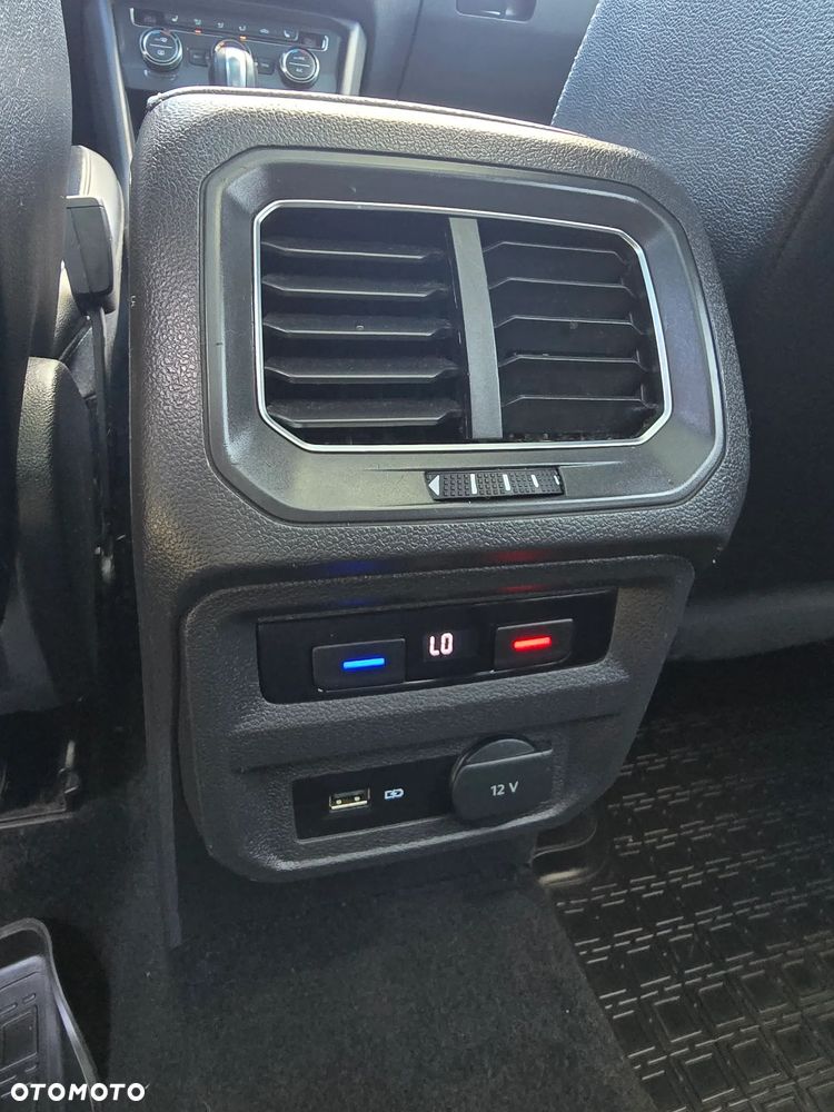 Volkswagen Tiguan - 37