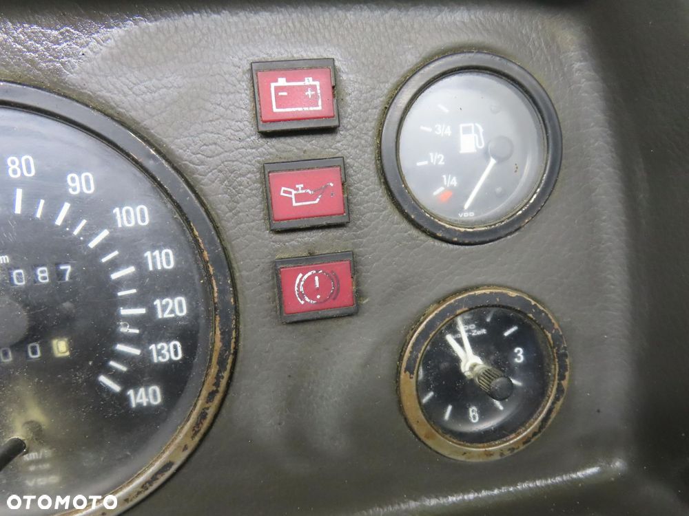 LICZNIK + LINKA GAZU  MERCEDES-BENZ T1 KACZKA 208 D 2.3 - 13