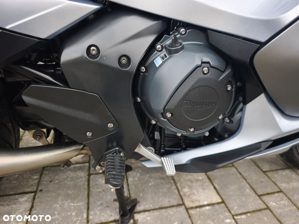 Triumph Trophy - 35