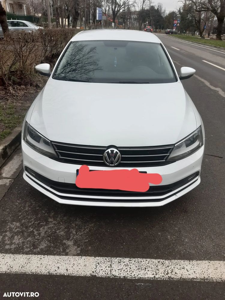 Volkswagen Jetta 1.2 TSI Comfortline - 1