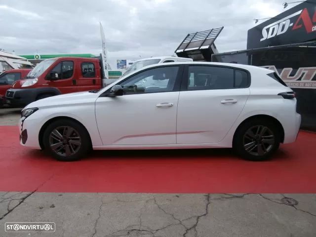 Peugeot 308 - 7