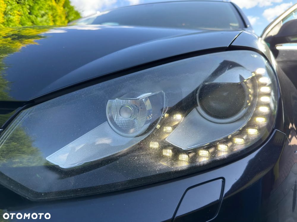 Volkswagen Golf - 14