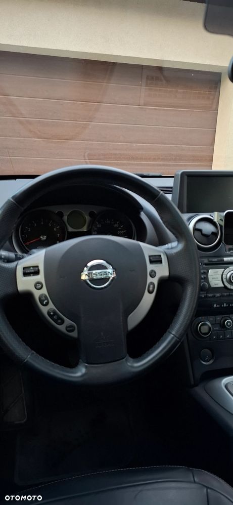 Nissan Qashqai 2.0 Tekna CVT - 22