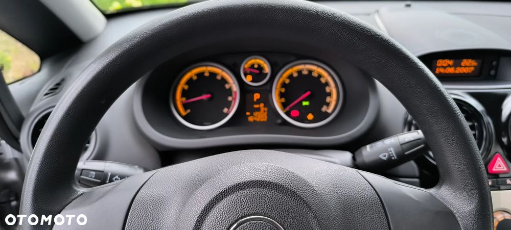 Opel Corsa - 12
