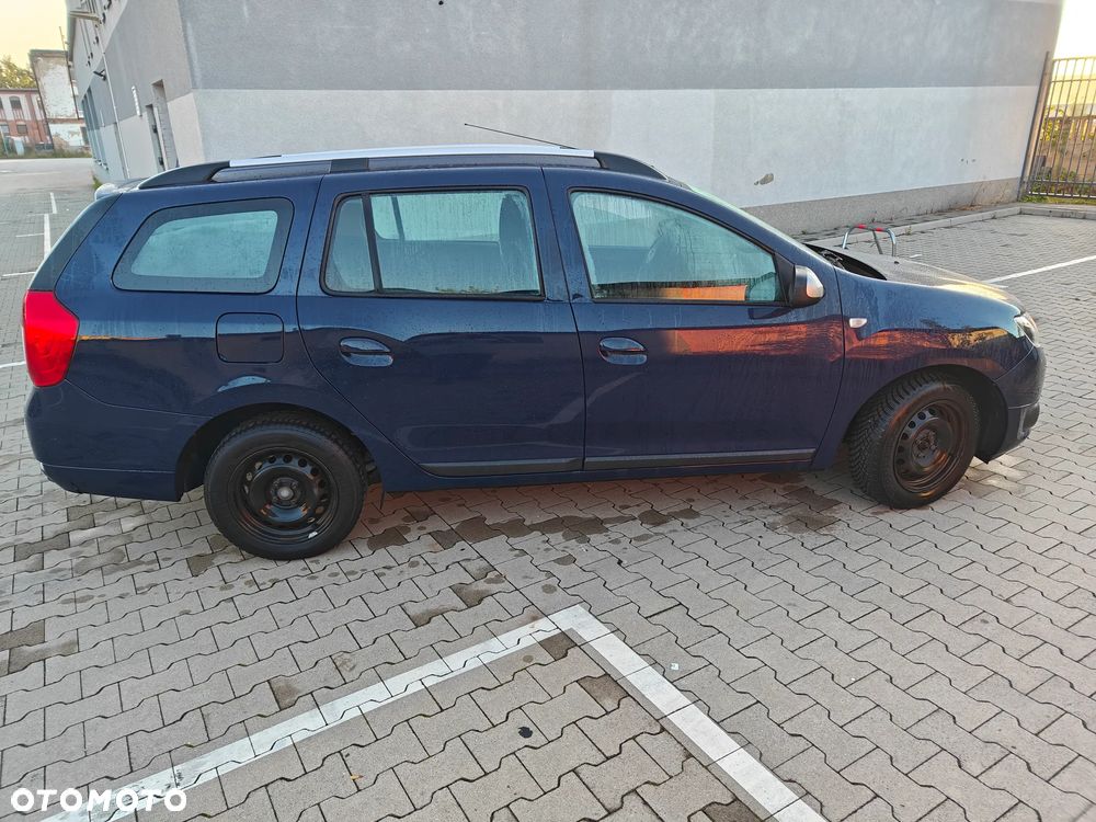 Dacia Logan 1.2 16V 75 Essentiel - 4