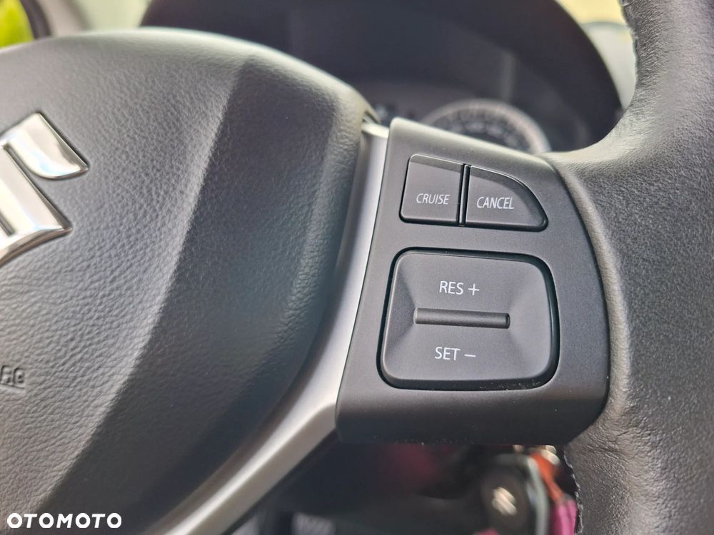 Suzuki Swift 1.2 4x4 Club - 24
