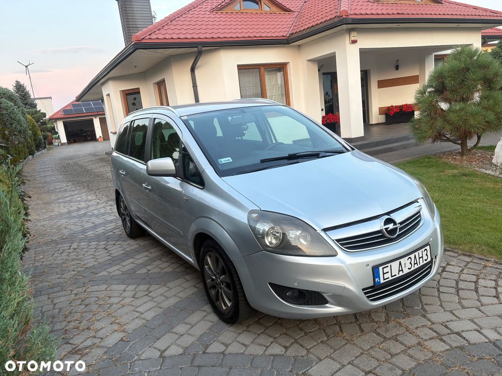 Opel Zafira 1.6 - 3