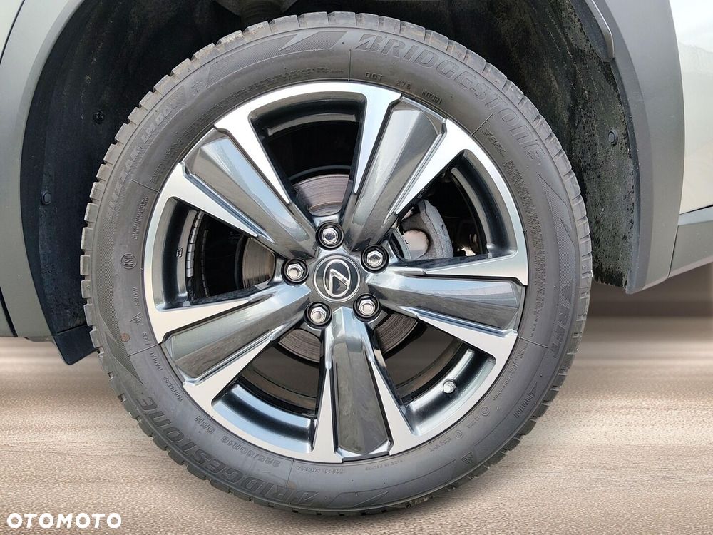 Lexus UX 250h GPF Business 2WD - 24