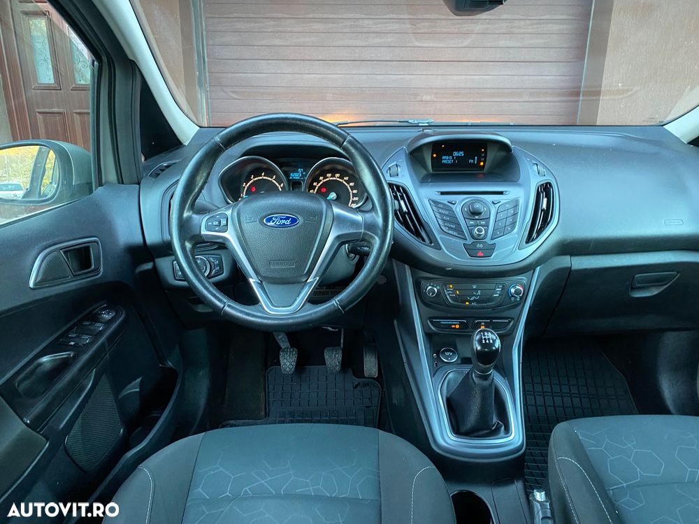 Ford B-Max 1.0 EcoBoost Titanium - 25