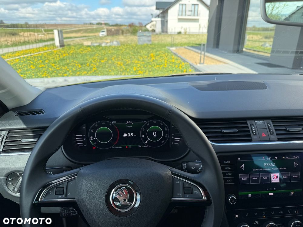 Skoda Octavia 1.6 TDI SCR 4x4 Clever - 10