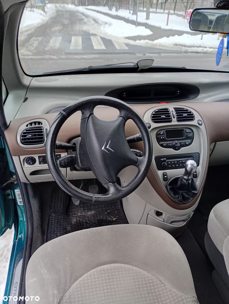 Citroën Xsara Picasso 1.8i 16V Exclusive - 10