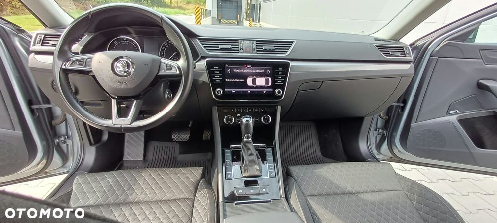 Skoda Superb 2.0 TDI Style DSG - 12