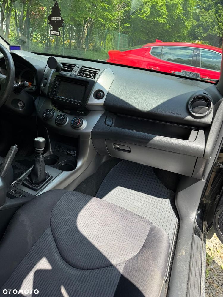 Toyota RAV4 2.0 VVT-i Luna - 6