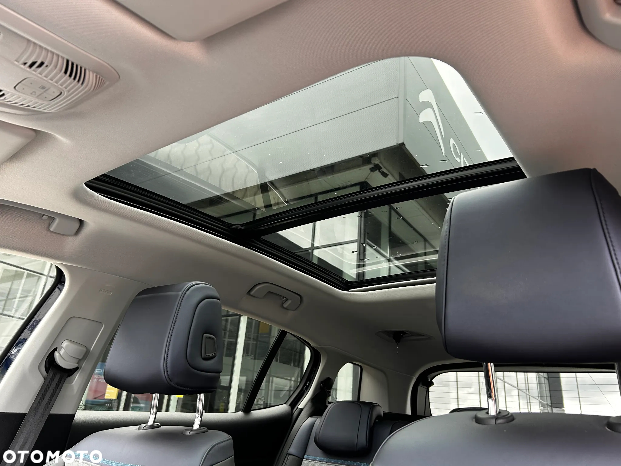 Citroën C5 Aircross 1.6 PureTech Shine EAT8 - 23
